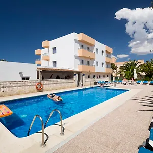 https://apartamentos-zodiac.balearic-islands.net